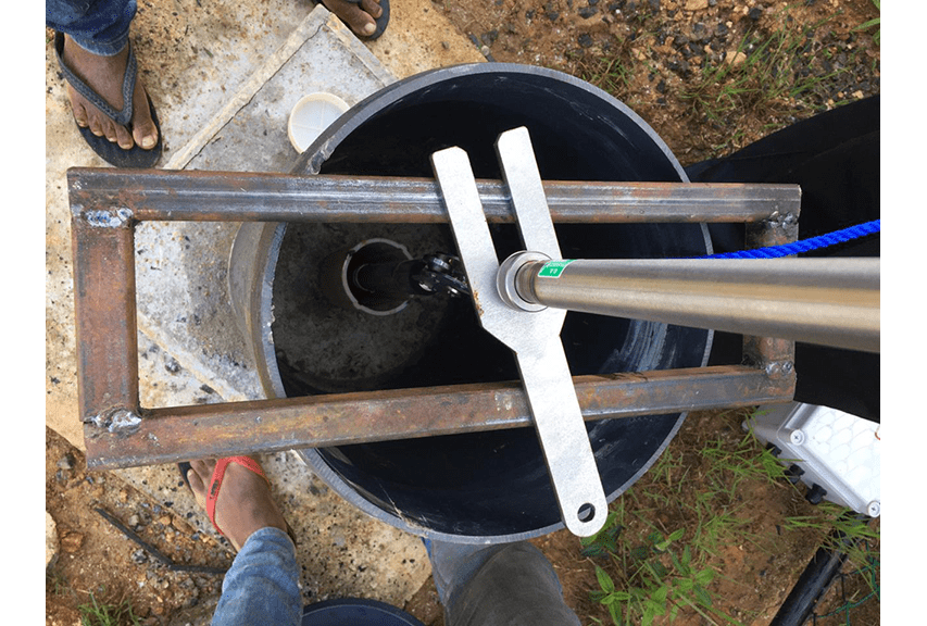 Installing Geosense In-Place Inclinometer in borehole on CRiP project