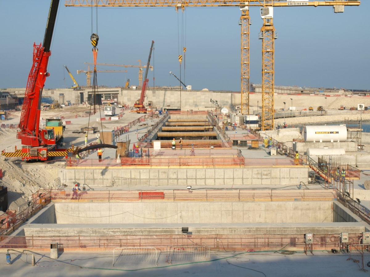 General site view of Qatar airport station construction